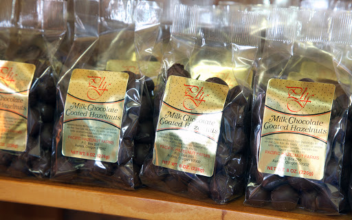 Farm «Pacific Hazelnut Farms & Candy Factory», reviews and photos, 14673 Ottaway Rd NE, Aurora, OR 97002, USA