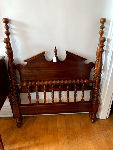 Antique Furniture Store «Every Now & Then Antique Furniture Mall», reviews and photos, 430 W Benson St, Cincinnati, OH 45215, USA