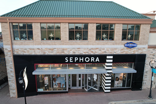Cosmetics Store «SEPHORA», reviews and photos, 132 W Jefferson Ave, Naperville, IL 60540, USA