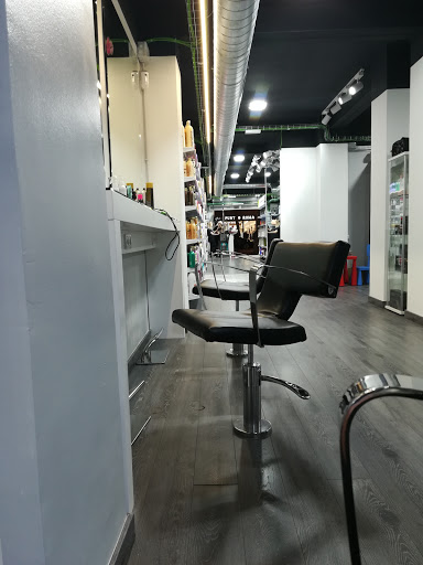 BETH'S Peluquería & Store · Fabra i Puig en Barcelona, Barcelona