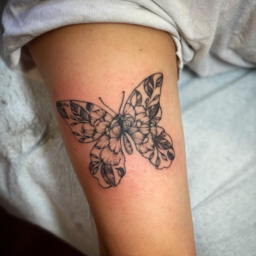 Tattoo Shop «Earthbound Tattoo», reviews and photos, 490 Orange Ave, Sand City, CA 93955, USA