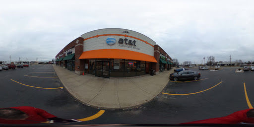 Cell Phone Store «AT&T Authorized Retailer», reviews and photos, 2321 Ogden Ave e, Downers Grove, IL 60515, USA