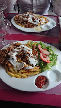 Plats et boissons du Restaurant turc Istanbul KEBAB TALAUDIÈRE à La Talaudière - n°1