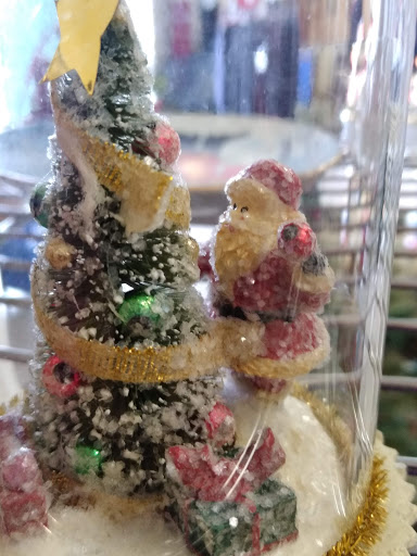 Thrift Store «Goodwill Store & Donation Center», reviews and photos, 28901 S Western Ave, Rancho Palos Verdes, CA 90275, USA