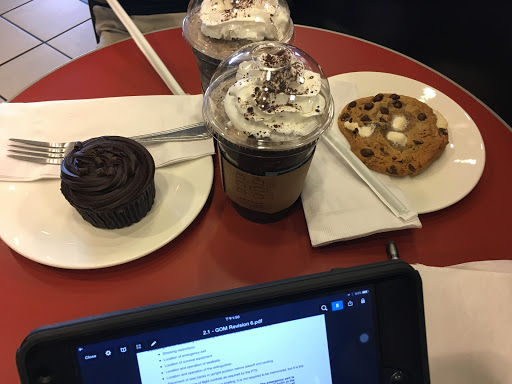 Book Store «Barnes & Noble Booksellers Happy Valley», reviews and photos, 2501 W Happy Valley Rd, Phoenix, AZ 85085, USA