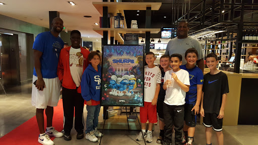 Movie Theater «Silverspot Cinema», reviews and photos, 4441 Lyons Rd, Coconut Creek, FL 33073, USA