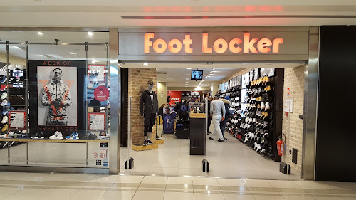 Magasin de chaussures Foot Locker Paris