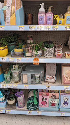 Drug Store «Walgreens», reviews and photos, 824 W Poplar Ave, Collierville, TN 38017, USA