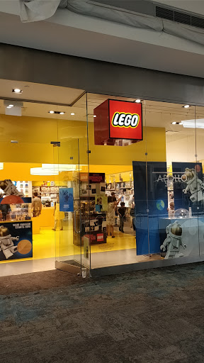 Toy Store «The LEGO Store», reviews and photos, 2901 S Capital of Texas Hwy, Austin, TX 78746, USA