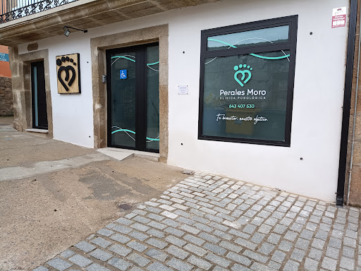 Clínica podológica Perales Moro en Perales del Puerto, Cáceres‎