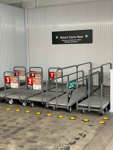 Truck Rental Agency «U-Haul Moving & Storage of State Street New Haven», reviews and photos, 1175 State St, New Haven, CT 06511, USA