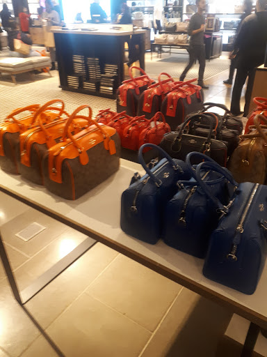 Fashion Accessories Store «Michael Kors», reviews and photos, 5220 Fashion Outlets Way #2120, Rosemont, IL 60018, USA