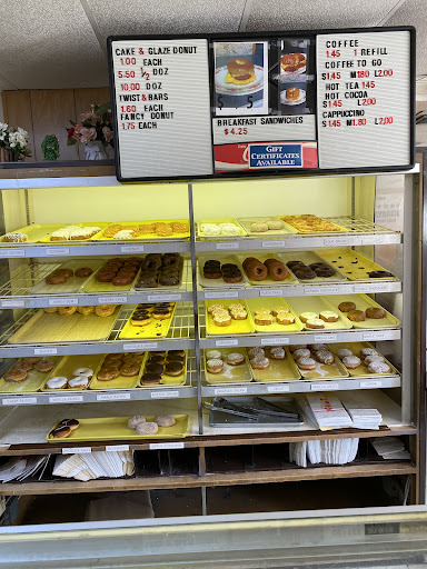 Donut Shop «Turner Donut Shop», reviews and photos, 902 9th Ave W, Bradenton, FL 34205, USA