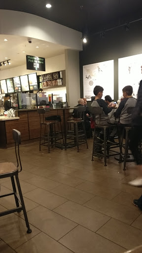 Shopping Mall «Sherman Oaks Galleria», reviews and photos, 15301 Ventura Blvd, Sherman Oaks, CA 91403, USA