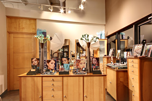 Beauty Salon «Design 1 Salon Spa Cascade», reviews and photos, 5747 28th St SE, Grand Rapids, MI 49546, USA