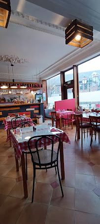 Atmosphère du Restaurant français La Cocotte à Avesnes-sur-Helpe - n°4