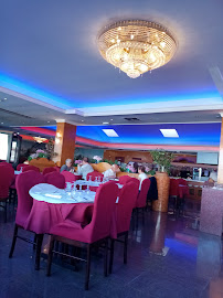 Atmosphère du Restaurant de type buffet Jardin d'Asie à Ifs - n°17