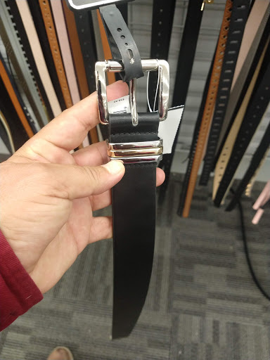 Clothing Store «Ross Dress for Less», reviews and photos, 8021 E Kellogg Dr, Wichita, KS 67207, USA