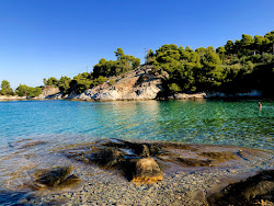 Photo de Spathies beach II protégé par des falaises