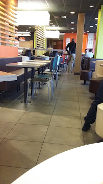 Atmosphère du Restauration rapide McDonald's à Les Angles - n°11