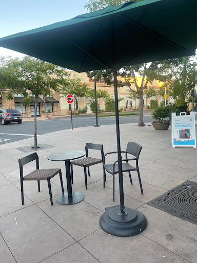 Starbucks image