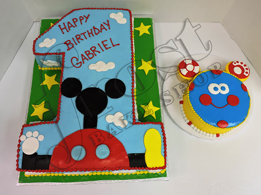 Dessert Shop «Frost Bake Shop Collierville», reviews and photos, 1016 W Poplar Ave #107, Collierville, TN 38017, USA