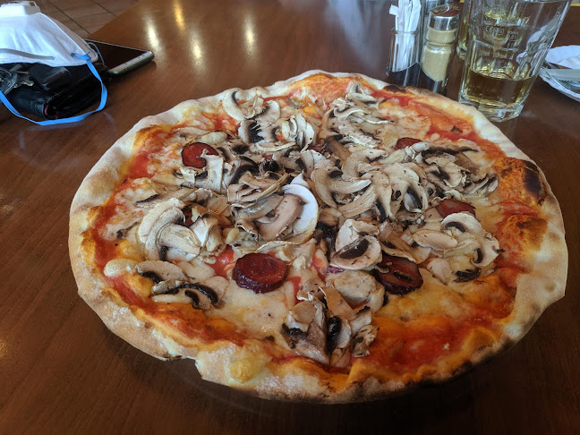 Recenze na Pizzerie Lanza v Pardubice - Pizzeria