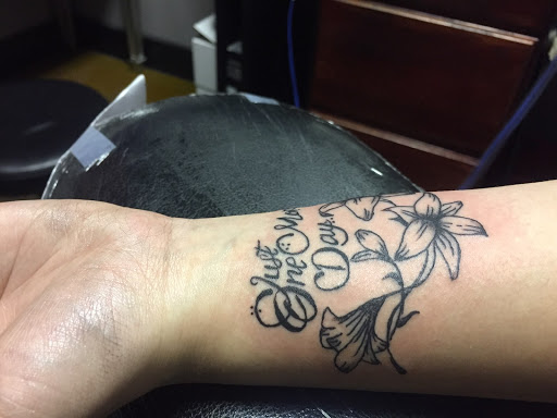 Tattoo Shop «Arcane Art Tattoo», reviews and photos, 290 State St, Orem, UT 84057, USA