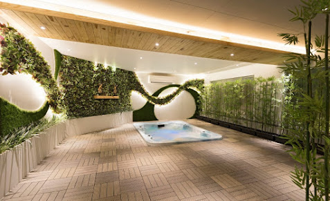 Google Maps image 18