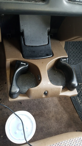 Oil Change Service «Classic Car Wash And Car Care Center», reviews and photos, 728 W Eads Pkwy, Lawrenceburg, IN 47025, USA