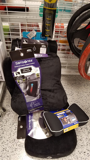 Clothing Store «Ross Dress for Less», reviews and photos, 8095 Stonewall Shops Square, Gainesville, VA 20155, USA