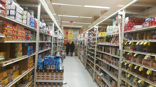 Supermarket «LIC Food Bazaar Supermarket», reviews and photos, 42-02 Northern Blvd, Long Island City, NY 11101, USA