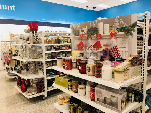 Clothing Store «Ross Dress for Less», reviews and photos, 3129 Market Center Drive, Morrisville, NC 27560, USA