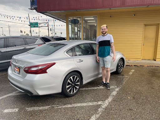 Used Car Dealer «RightWay Auto Sales», reviews and photos, 8647 Colerain Ave, Cincinnati, OH 45251, USA