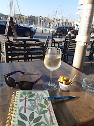 Photo n°24 de Café des Arts du vieux port à Marseille ()