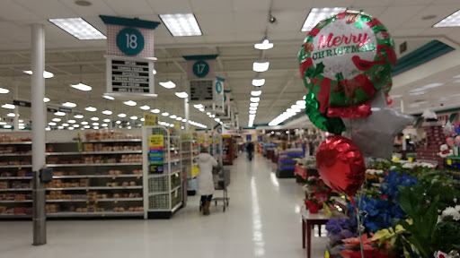 Supermarket «Price Chopper», reviews and photos, 410 Queen St, Southington, CT 06489, USA