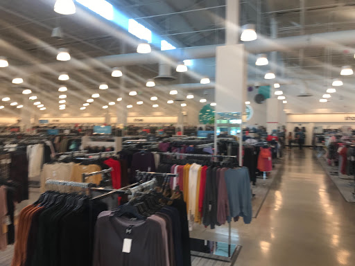 Department Store «Nordstrom Rack Easton Market», reviews and photos, 3736 Easton Market, Columbus, OH 43219, USA