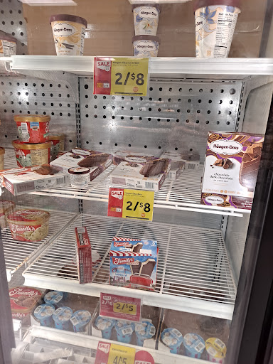 Grocery Store «Stop & Shop», reviews and photos, 333 W River St, Providence, RI 02904, USA