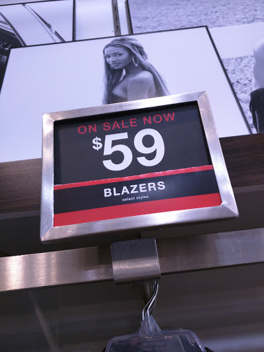 Shopping Mall «Napa Premium Outlets», reviews and photos, 629 Factory Stores Dr, Napa, CA 94558, USA