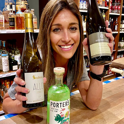 Wine Store «Park Place Wines & Liquors», reviews and photos, 84 Park Pl, East Hampton, NY 11937, USA