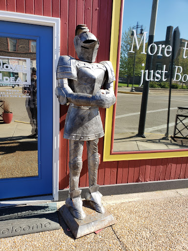 Used Book Store «Novel Idea Bookstore And More», reviews and photos, 1400 Niedringhaus Ave, Granite City, IL 62040, USA