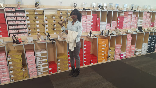 Shoe Store «DSW Designer Shoe Warehouse», reviews and photos, 840 Ernest W Barrett Pkwy NW, Kennesaw, GA 30144, USA