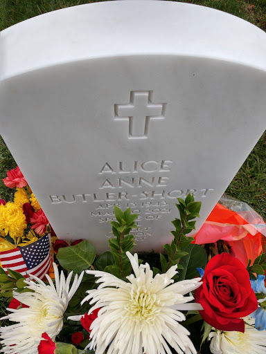 Florist «Flower Essence Flower & Gift Shop», reviews and photos, 2149 Bushkill Park Dr, Easton, PA 18040, USA