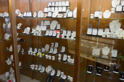 Jeweler «Stones Jewelry», reviews and photos, 107 W Front St, Wheaton, IL 60187, USA