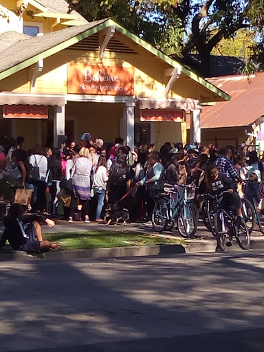 Thrift Store «Boheme Hip Used Clothing», reviews and photos, 409 3rd St, Davis, CA 95616, USA