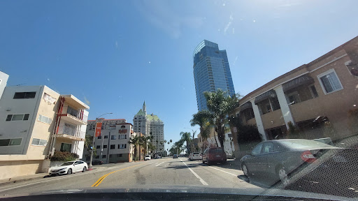 Liquor Store «Red Carpet Liquor Store», reviews and photos, 85 Alamitos Ave, Long Beach, CA 90802, USA