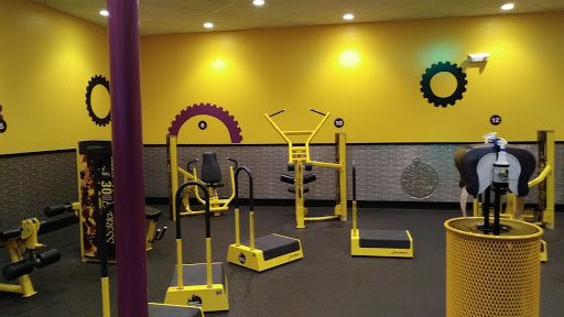 Gym «Planet Fitness - Groves, TX», reviews and photos, 4900 Twin City Hwy, Groves, TX 77619, USA