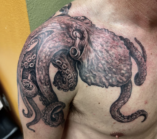 Explore sun moon star tattoo ideas, creative tattoo ideas in Sunnyvale, available at Da Wei Tattoo Inc