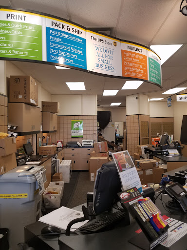 Shipping and Mailing Service «The UPS Store», reviews and photos, 2465 J-17 Centreville Rd, Herndon, VA 20171, USA
