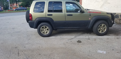 Auto Repair Shop «Meineke Car Care Center», reviews and photos, 3105 West Chester Pike, Newtown Square, PA 19073, USA